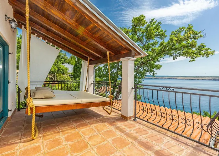 Seaview With Bubble Bath Villa *